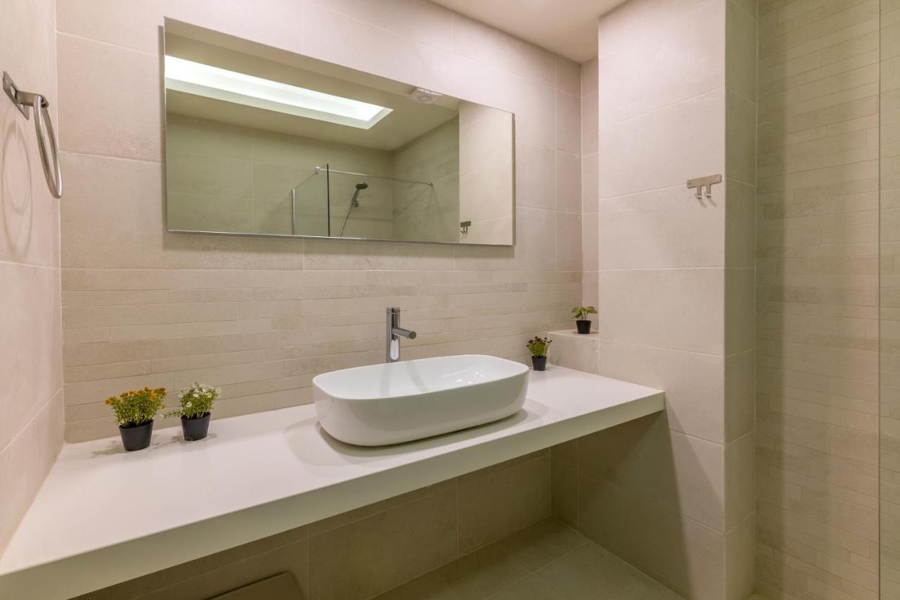 3 Bedroom Villa With Stunning Sea View & Private Parking Elia  Eksteriør billede