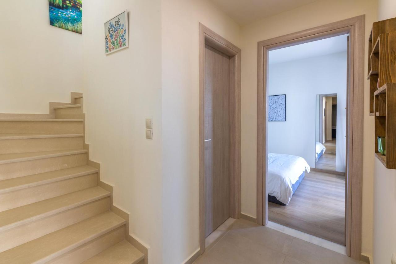 3 Bedroom Villa With Stunning Sea View & Private Parking Elia  Eksteriør billede